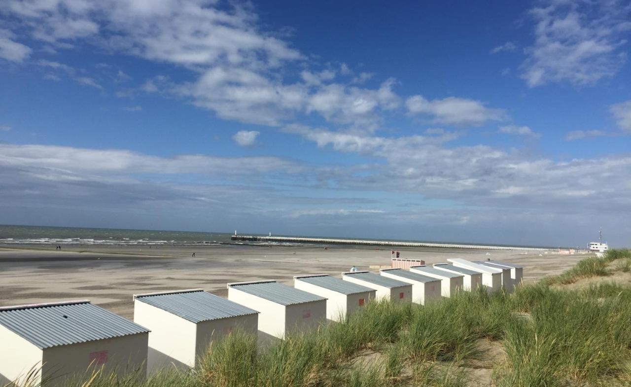 Penthousestudio Gaudi Met Zonneterras En Zicht Op Zee Lejlighed Nieuwpoort Eksteriør billede